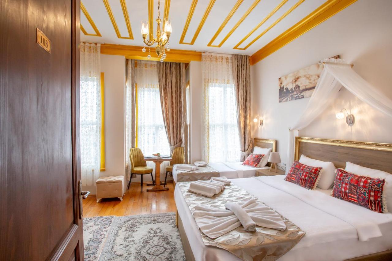 April Hotel Istanbul Exterior photo